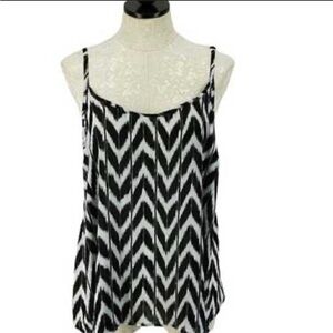 Apt 9 Black and White Chevron Camisole Silky Tank Top Blouse M
